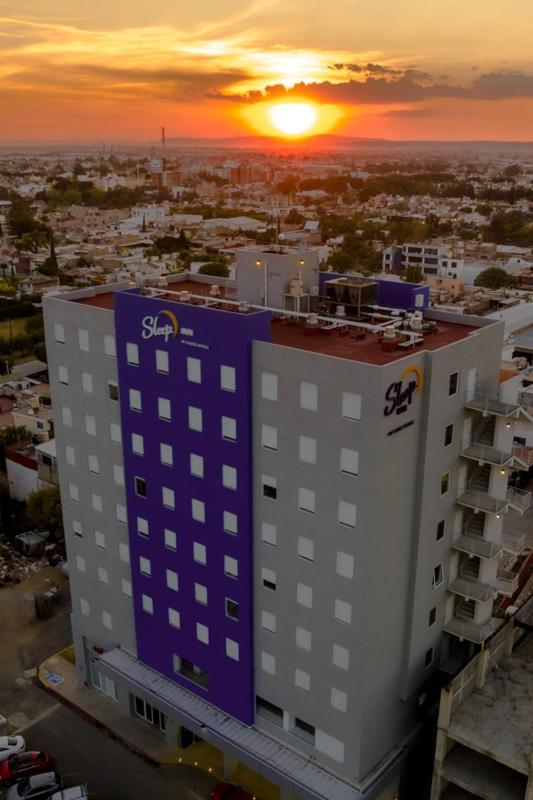 Sleep Inn Leon Antares Kültér fotó
