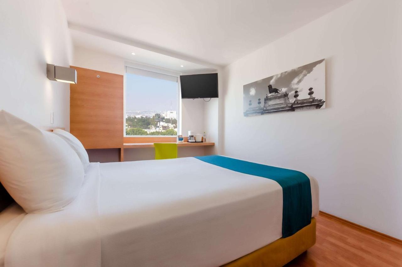 Sleep Inn Leon Antares Kültér fotó