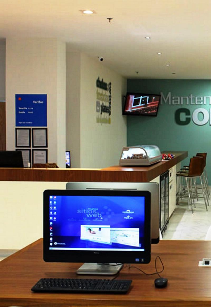 Sleep Inn Leon Antares Kültér fotó